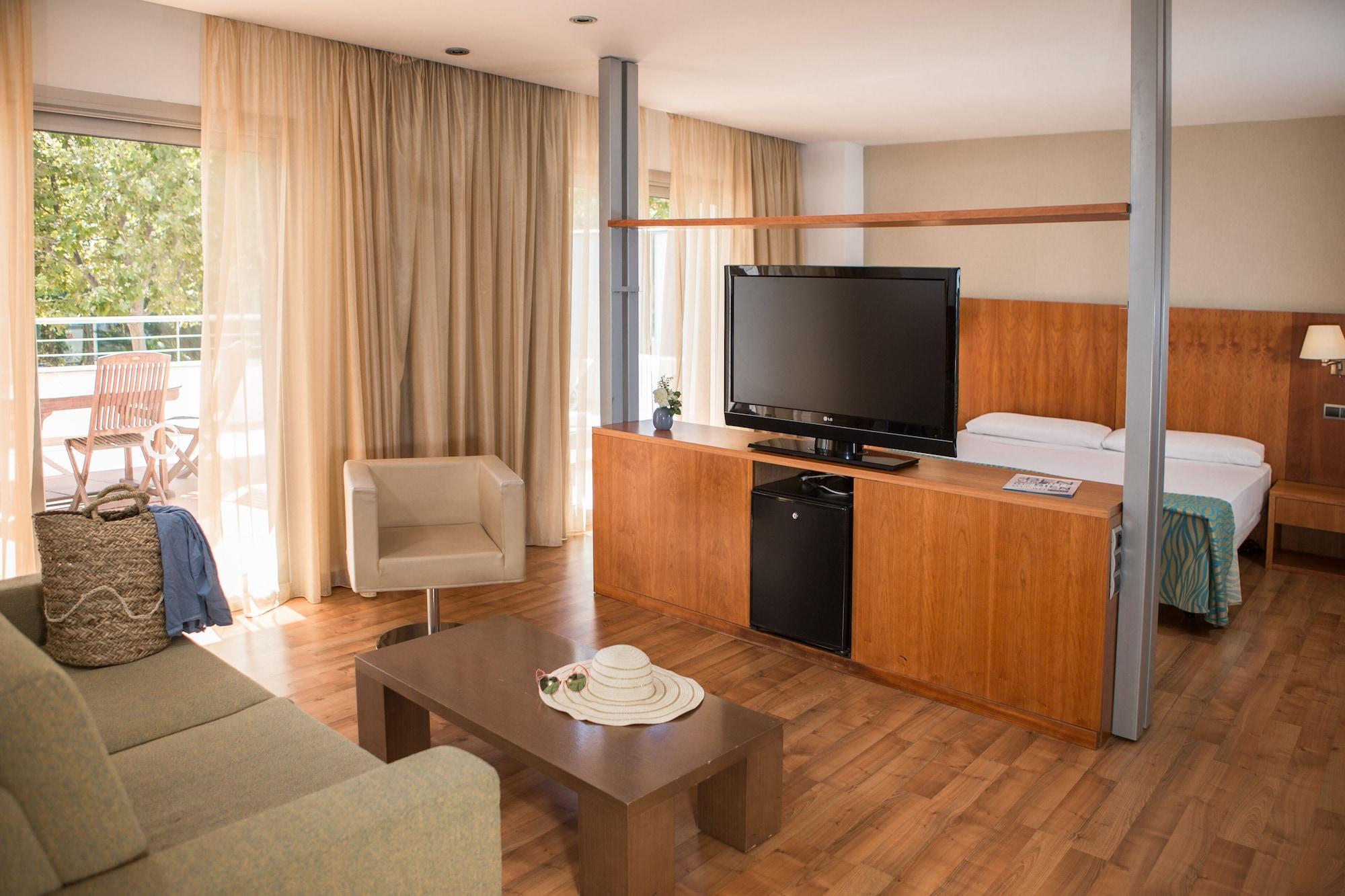 Rvhotels Nautic Park 4*